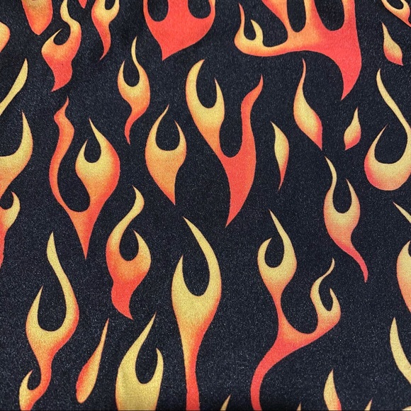 Flame crop top - Picture 3 of 3